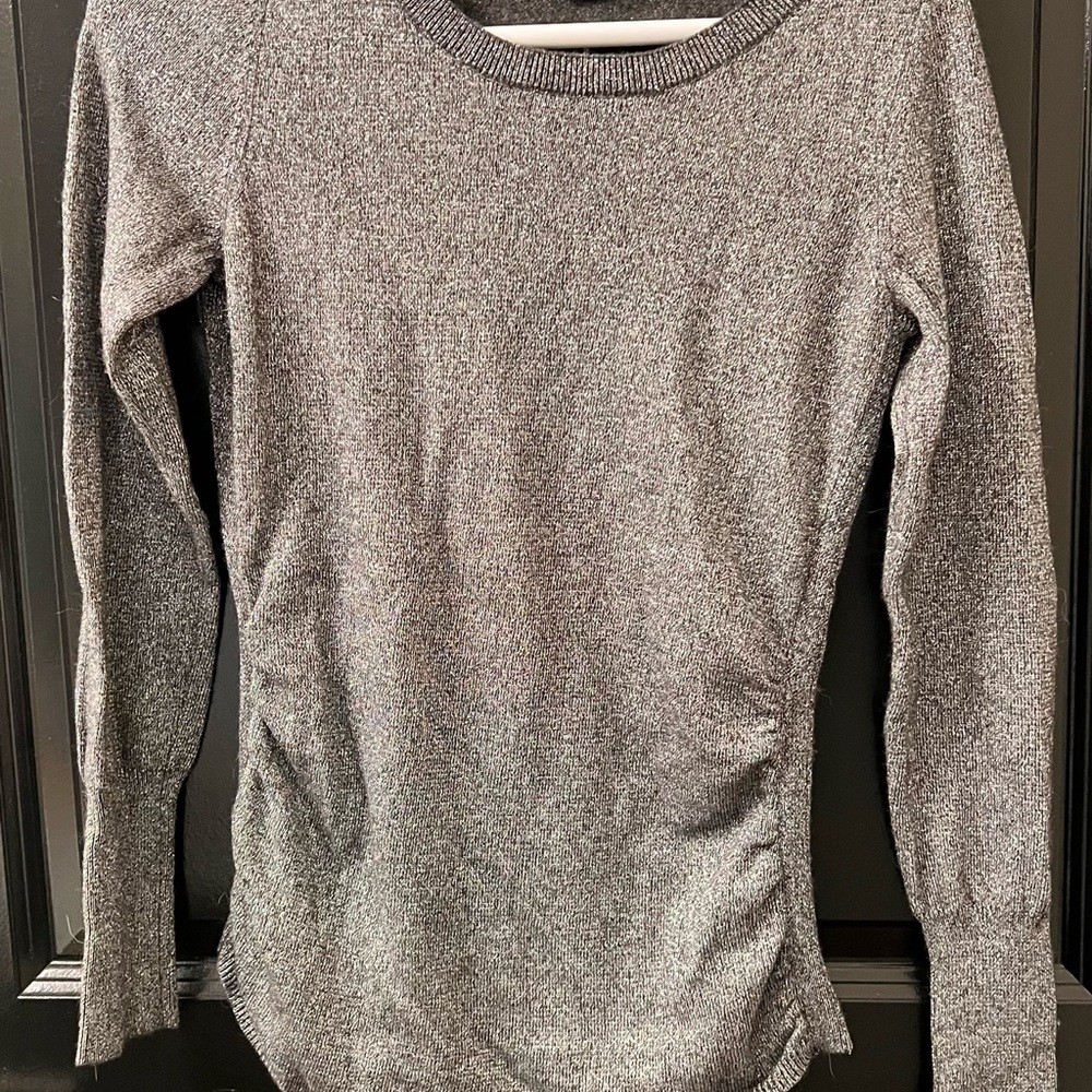 Banana Republic Gray Crew Neck Sweater